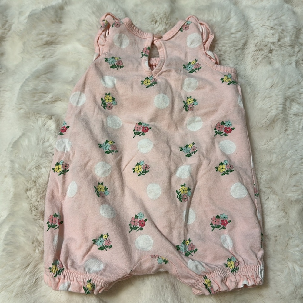 Newborn Bundle - Picture 9 of 10